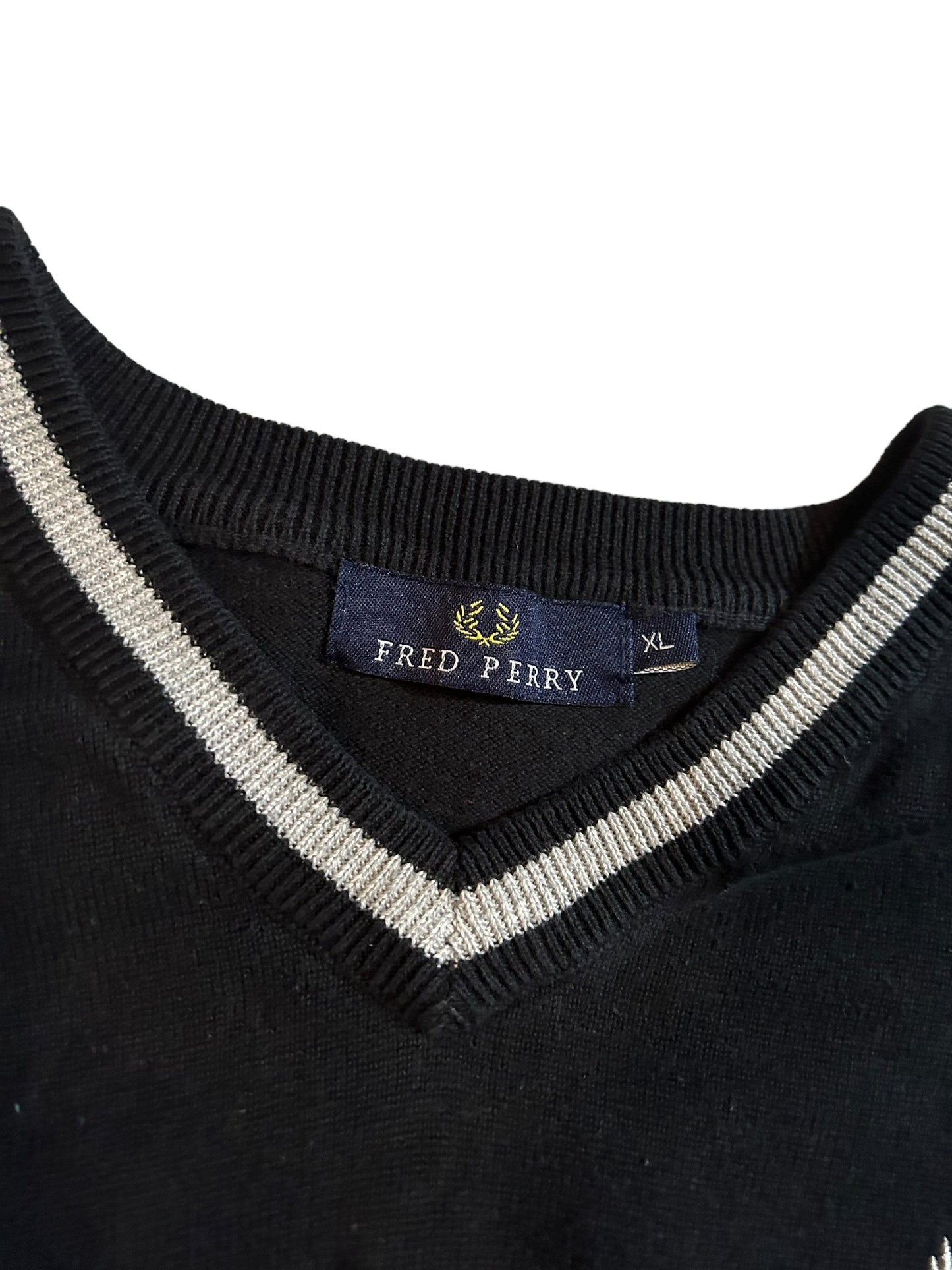 vintage streetwear x-large fred perry sweater