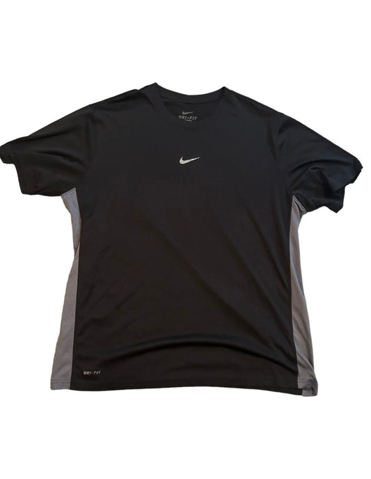 vintage streetwear x-large nike t-shirt