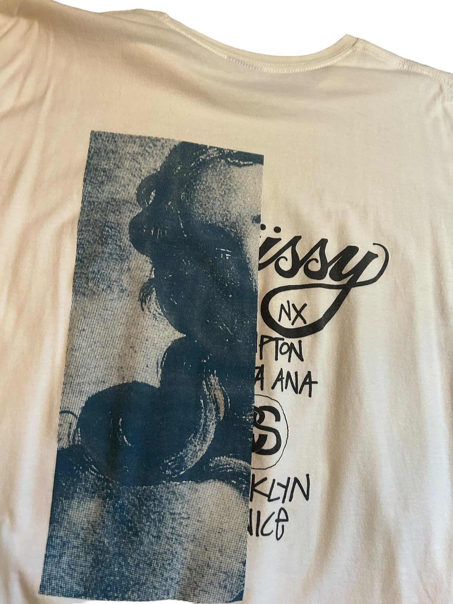 vintage streetwear x-large stussy t-shirt