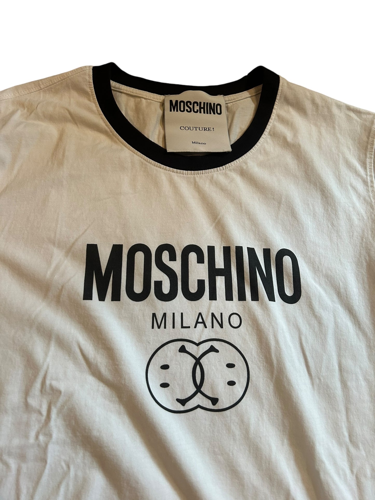 streetwear large moschino smiley t-shirt