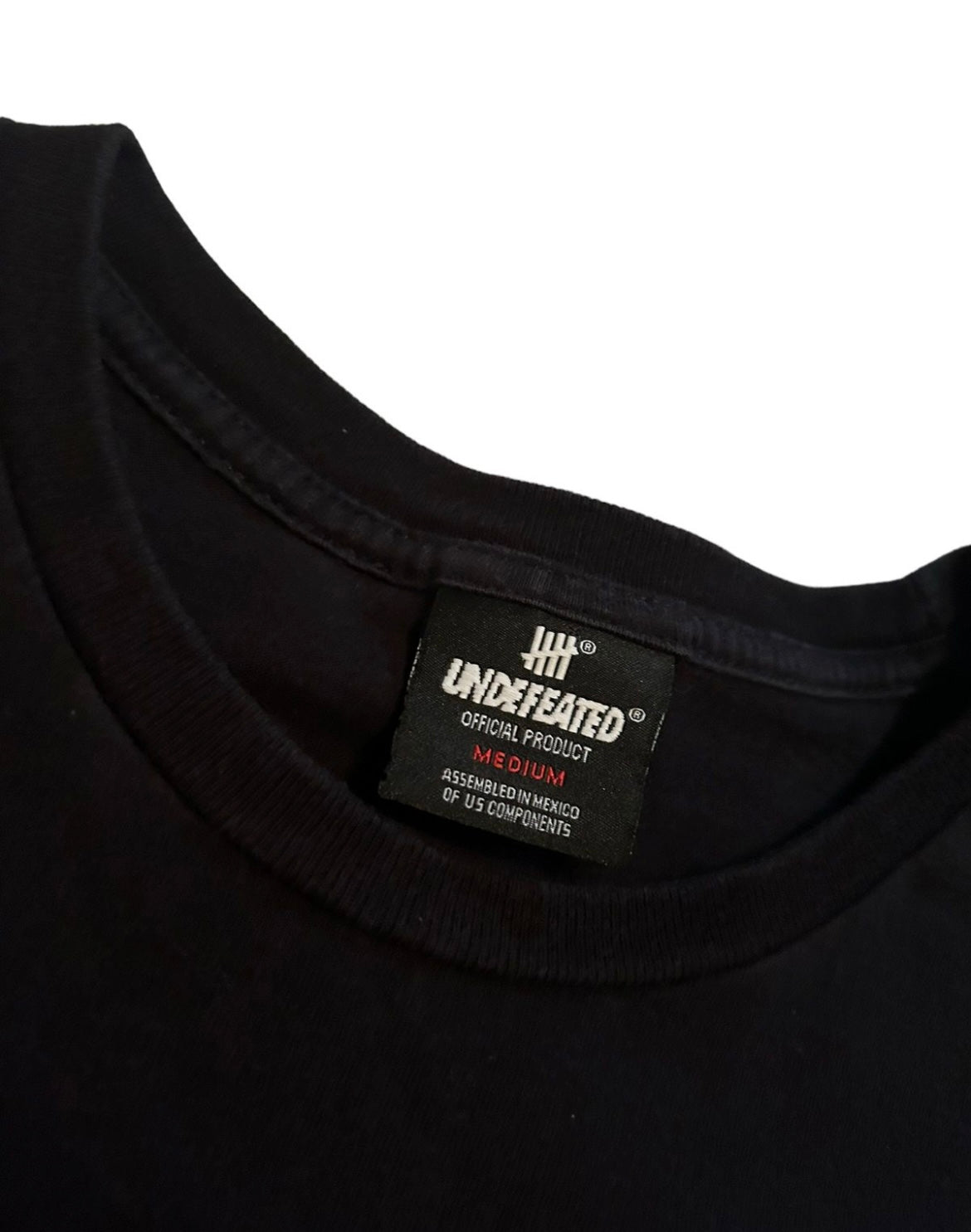 vintage streetwear medium undefeated t-shirt