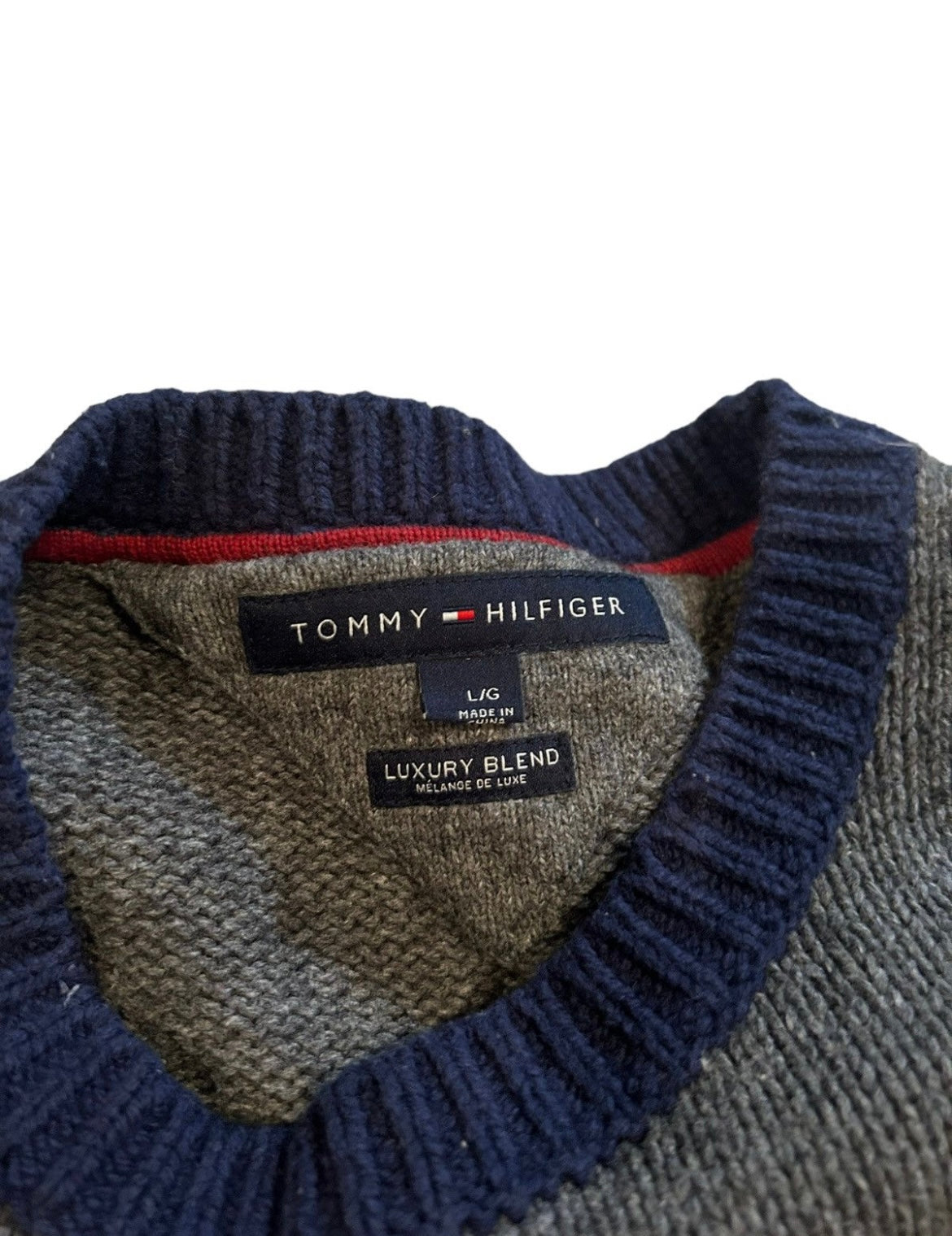 vintage large tommy hilfiger sweater