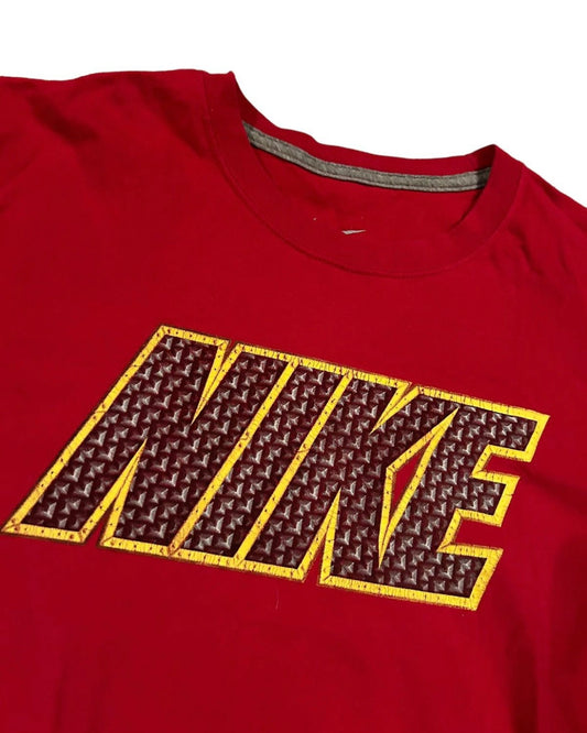 streetwear large nike t-shirt