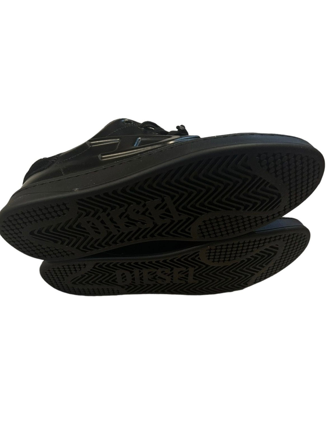 streetwear size 8.5 diesel shoes