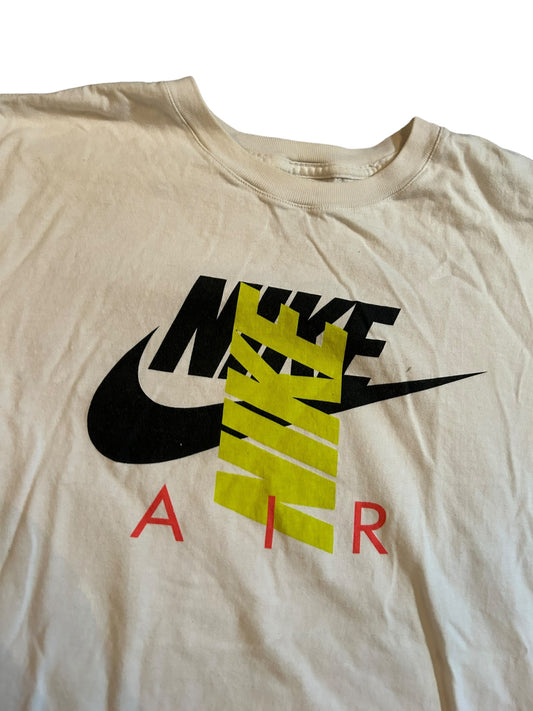 streetwear large nike air t-shirt