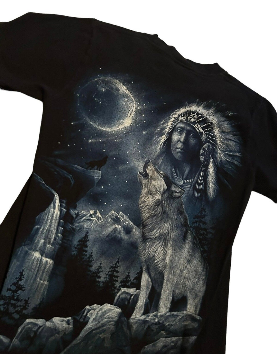 vintage streetwear medium wolf t-shirt